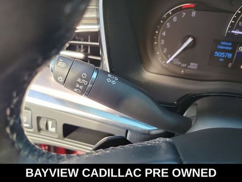 Used 2017 Cadillac XT5 Premium Luxury FWD image 31
