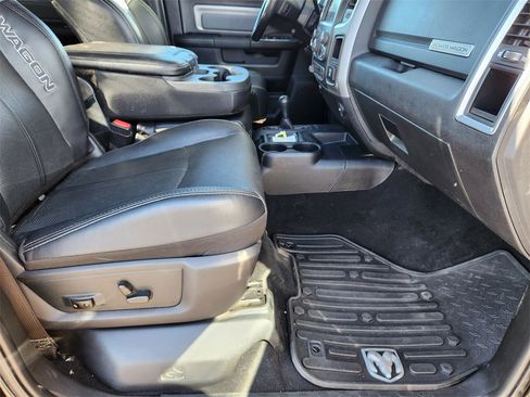 Used 2018 RAM 2500 Power Wagon w/ Leather & Luxury Group image 14