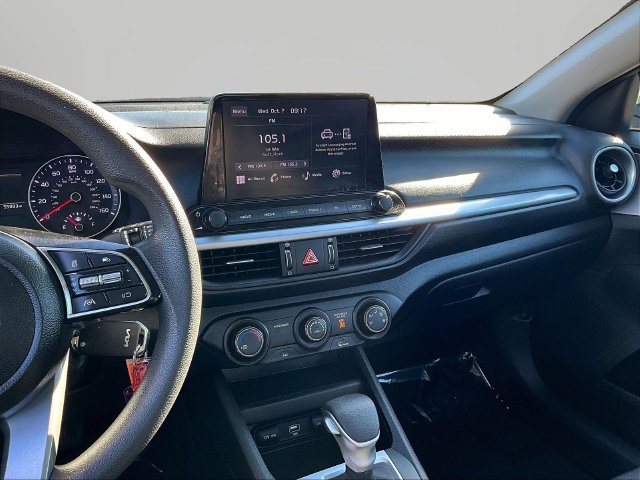 Certified 2023 Kia Forte LXS FWD image 9