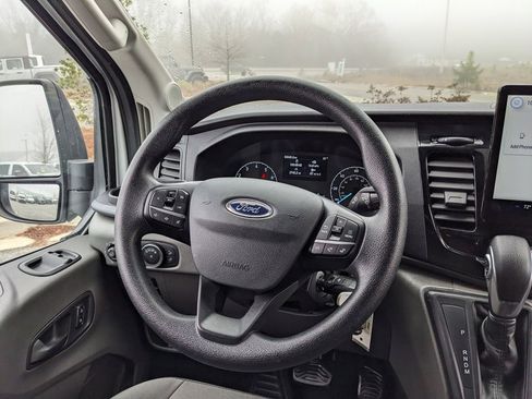 Used 2024 Ford Transit 350 XLT image 21