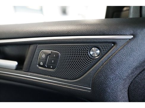 Used 2019 Ford Edge ST w/ Equipment Group 401A image 17