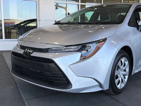 Certified 2026 Toyota Corolla LE FWD image 3