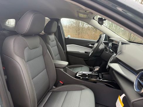 New 2026 Chevrolet Trax LT w/ Driver Confidence Package image 21