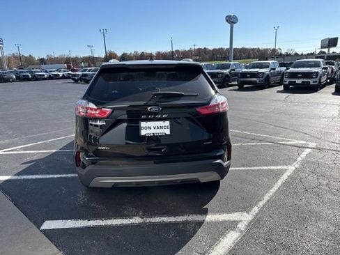 Used 2022 Ford Edge SEL w/ Convenience Package image 6