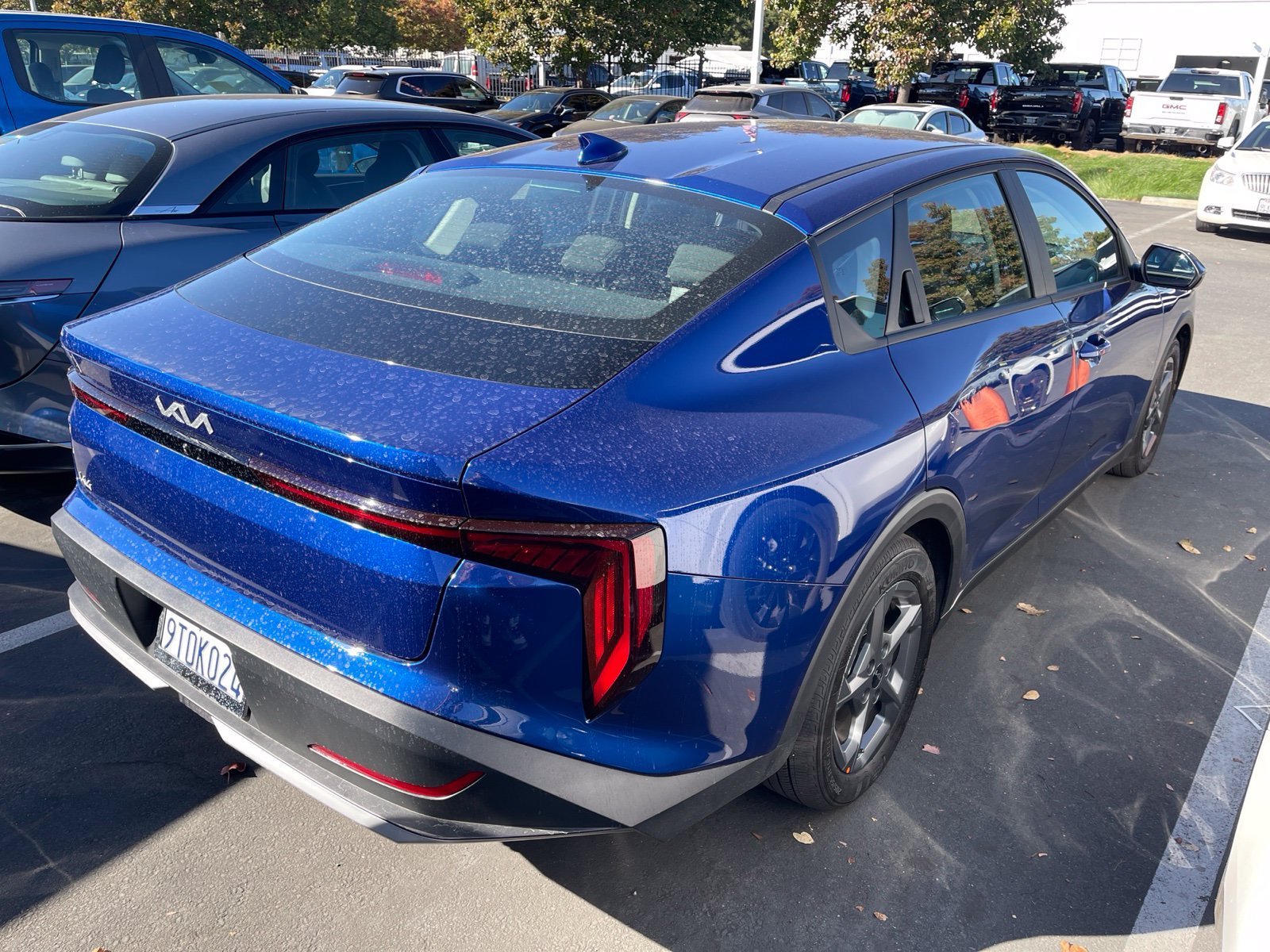 Used 2025 Kia K4 FWD image 2
