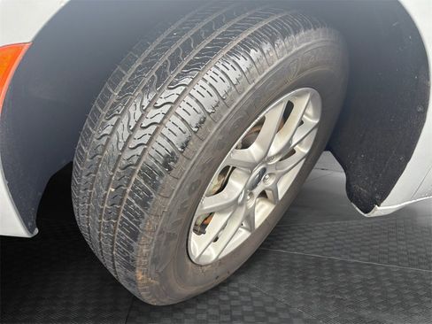 Used 2024 Chrysler Pacifica Touring-L image 20