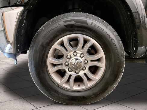 Used 2015 RAM 2500 Laramie w/ Convenience Group AWD/4WD image 8