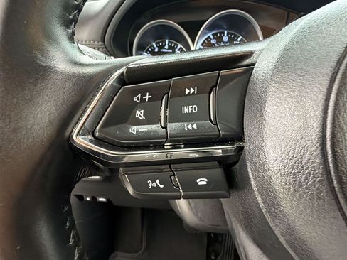 Used 2025 MAZDA CX-5 AWD 2.5 S w/ Preferred Package image 17