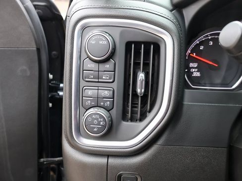 Used 2021 Chevrolet Silverado 1500 LTZ image 49