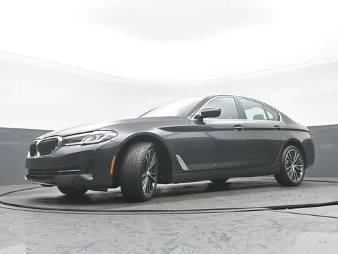 Used 2023 BMW 540i xDrive w/ Premium Package AWD/4WD image 30