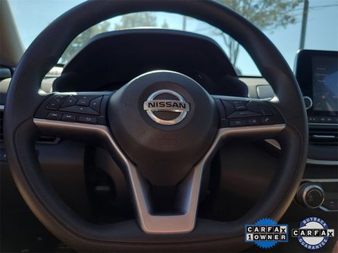 Certified 2022 Nissan Altima 2.5 SV image 24