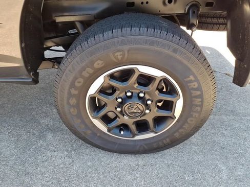 Used 2025 RAM 2500 Laramie AWD/4WD image 20