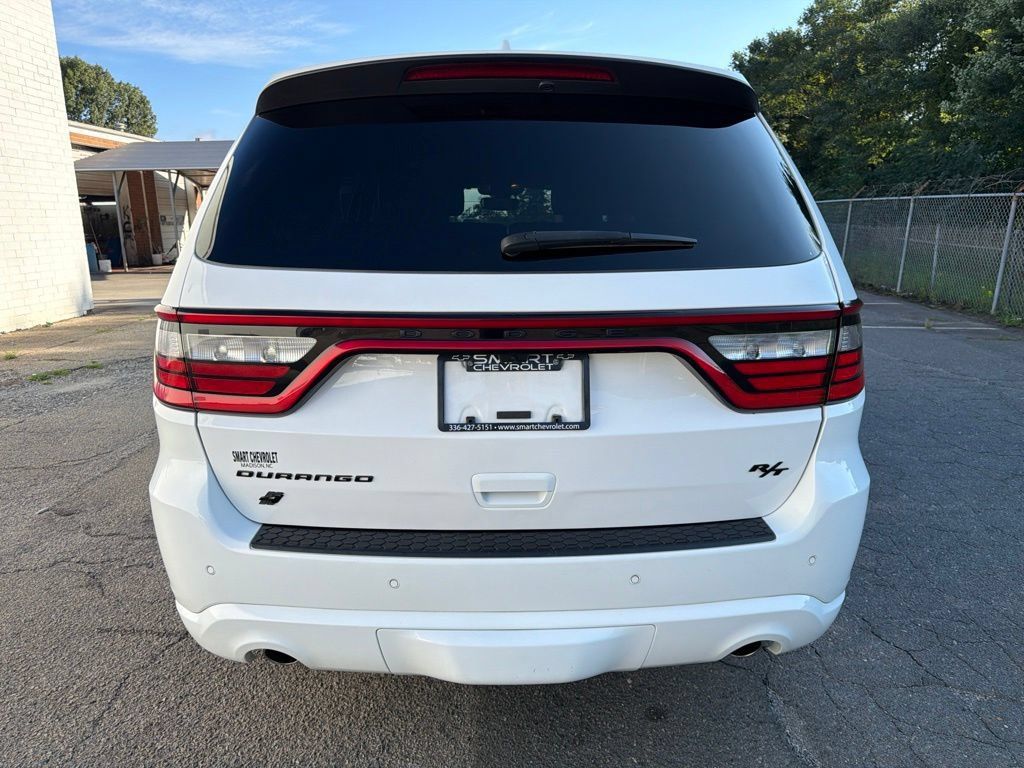 Used 2022 Dodge Durango R/T w/ Blacktop Package AWD/4WD image 3