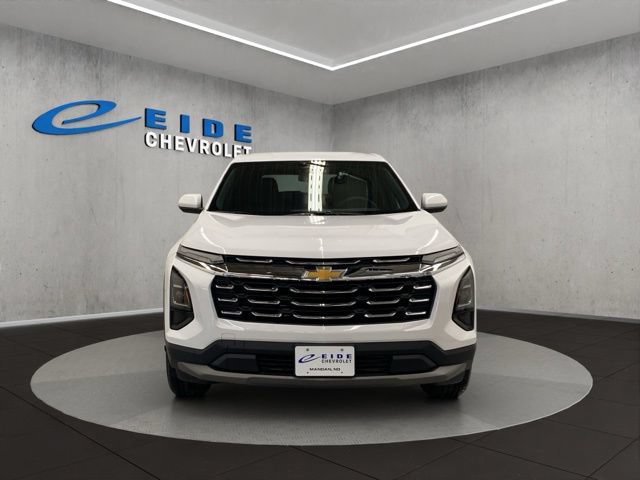 New 2027 Chevrolet Equinox LT AWD/4WD image 2