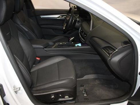 Used 2025 Cadillac CT5 Premium Luxury w/ Sun And Sound Package AWD/4WD image 15