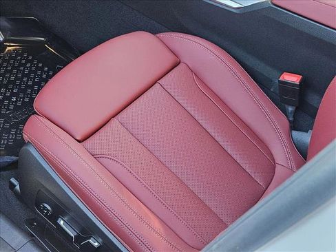 New 2026 BMW 330i Sedan image 4