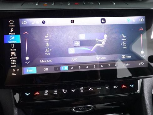 New 2026 Jeep Grand Cherokee Limited AWD/4WD image 29