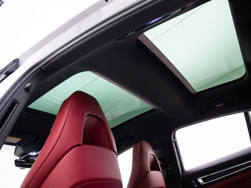 Certified 2022 Porsche Panamera 4 Platinum Edition AWD/4WD image 18