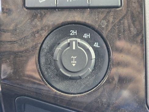 Used 2015 Ford F250 Platinum w/ FX4 Off-Road Package image 20