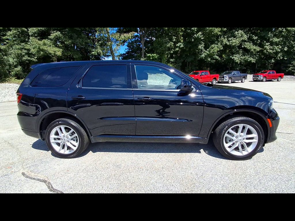 Used 2025 Dodge Durango GT AWD/4WD image 9