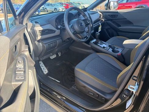 Used 2025 Subaru Crosstrek 2.5i Sport AWD/4WD image 19