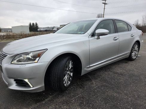 Used 2014 Lexus LS 460 AWD image 10