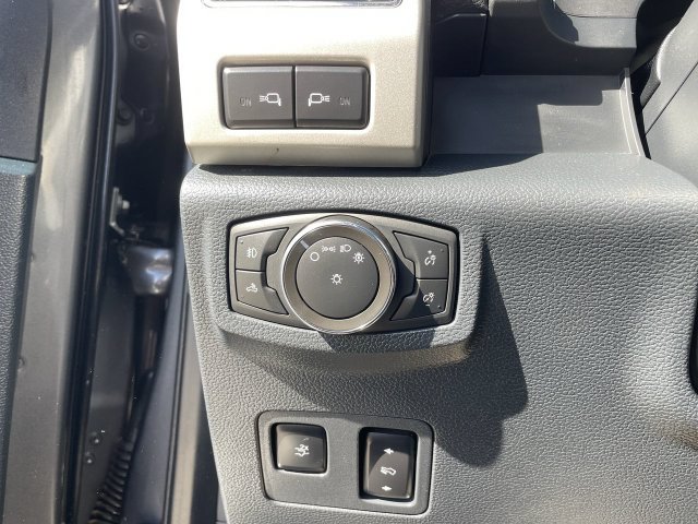 Used 2022 Ford F250 Lariat w/ Lariat Ultimate Package AWD/4WD image 35