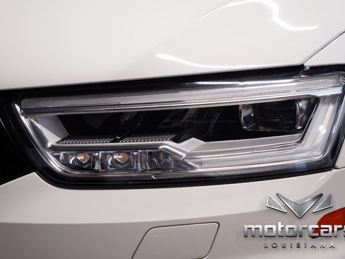 Used 2018 Audi Q3 2.0T Premium Plus w/ S Line Competition Package image 11