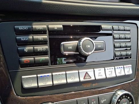 Used 2016 Mercedes-Benz SL 400 image 17