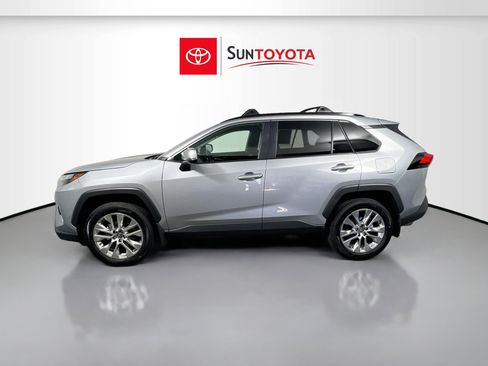 Used 2025 Toyota RAV4 XLE Premium w/ Weather Package image 7