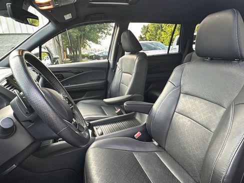 Used 2023 Honda Passport Elite image 9