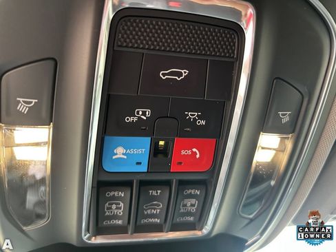 Certified 2023 Jeep Grand Cherokee 4WD 4xe w/ Luxury Tech Group II image 27