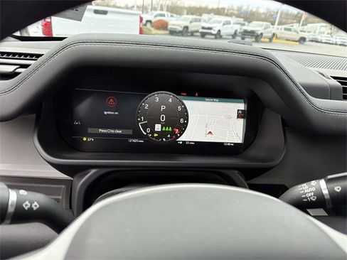 Used 2024 Land Rover Defender 110 S image 19