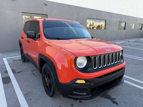 Used 2017 Jeep Renegade Sport w/ Power & Air Group FWD image 10