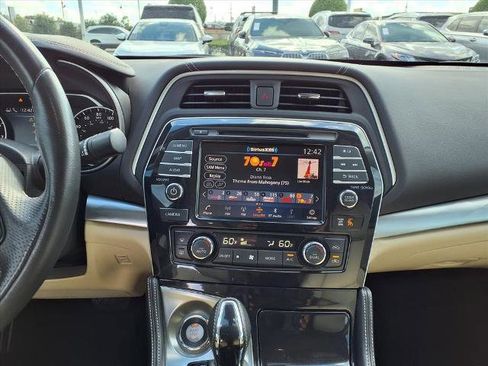 Certified 2020 Nissan Maxima 3.5 SL w/ Floor Mat Group image 16