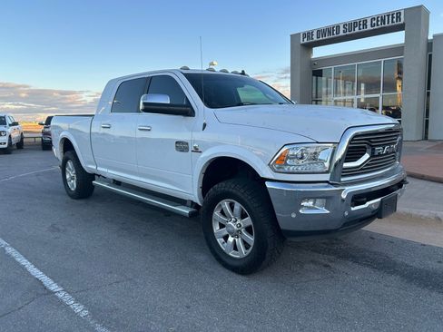 Used 2018 RAM 3500 Laramie Longhorn image 3