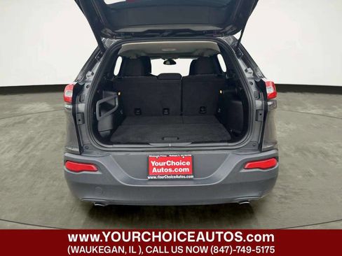 Used 2014 Jeep Cherokee Latitude w/ Comfort/Convenience Group image 13