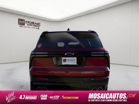 Used 2025 Chevrolet Traverse RS w/ LPO, Floor Liner Package AWD/4WD image 4
