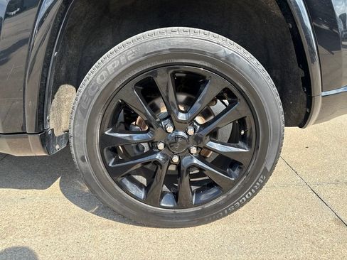 Used 2019 Jeep Grand Cherokee Altitude AWD/4WD image 56