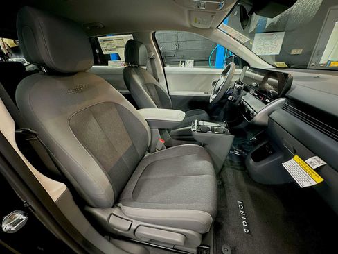 New 2026 Hyundai Ioniq 5 SE RWD image 25
