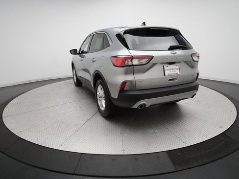 Used 2022 Ford Escape SE w/ Cold Weather Package image 33