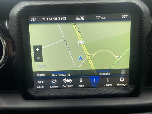 Used 2022 Jeep Wrangler Unlimited Rubicon w/ Xtreme Recon 35" Tire Package image 21