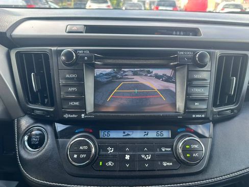 Used 2018 Toyota RAV4 XLE w/ Plus Extra Value Package AWD/4WD image 17