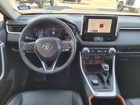 Used 2024 Toyota RAV4 Adventure AWD/4WD image 7
