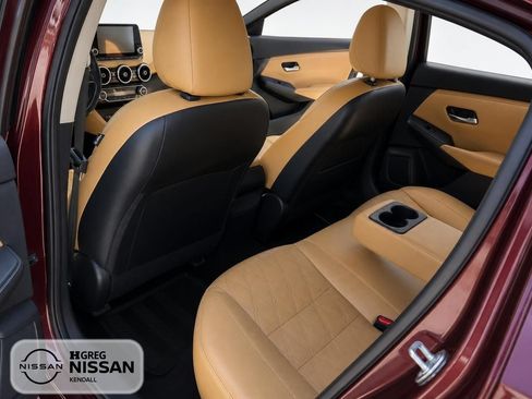 Used 2023 Nissan Sentra SV w/ SV Premium Package FWD image 12