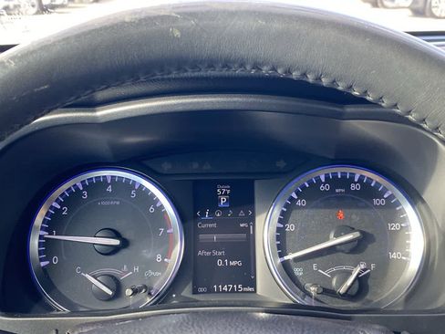 Used 2015 Toyota Highlander XLE image 31