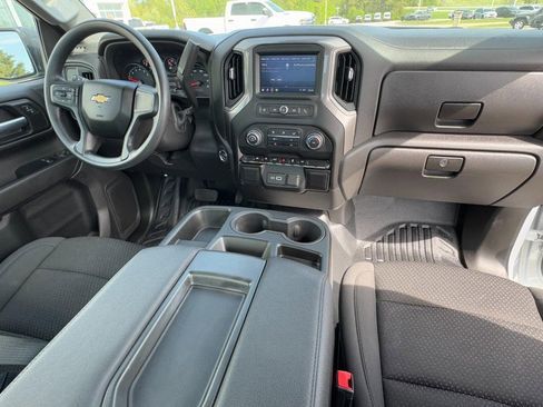 Used 2025 Chevrolet Silverado 1500 W/T RWD image 14