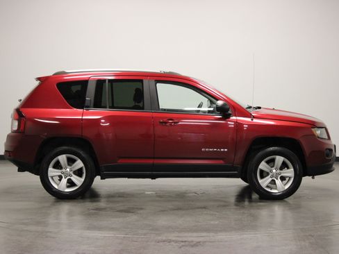 Used 2015 Jeep Compass Sport w/ Power Value Group AWD/4WD image 9