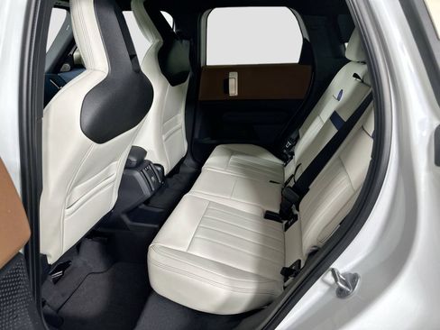 Certified 2025 MINI Cooper Countryman S w/ Comfort Package Max image 24