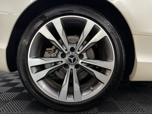 Used 2023 Mercedes-Benz C 300 4MATIC Cabriolet image 9